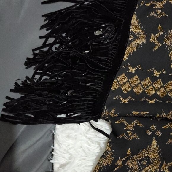 Valerie Stevens fringe shirt - Picture 6 of 8